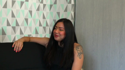 JacquieEtMichelTV Adeli Luna 27 Years Old Loves One Thing In Particula 21 12 2024