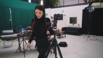 April Rae - License To Thrill