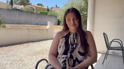 JacquieEtMichelTV - Sabryn - 24 Years Old, Nursing Assistant In Marseille 14 07 2025