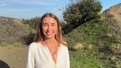 Lillian Phillips ( Lily Phillips ) - The View Is Better When Your Inside