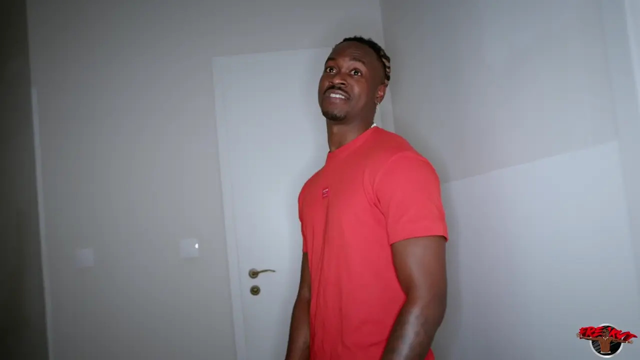 Marika Milani - Italian Babe Meets Freakyt - Watch Latest Porn Video at ePornHome.com for Free.