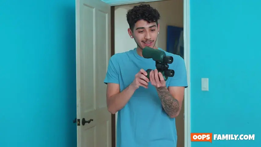 Brandy Salazar - MILF In Focus 14 11 2025 - Watch Latest Porn Video at ePornHome.com for Free.