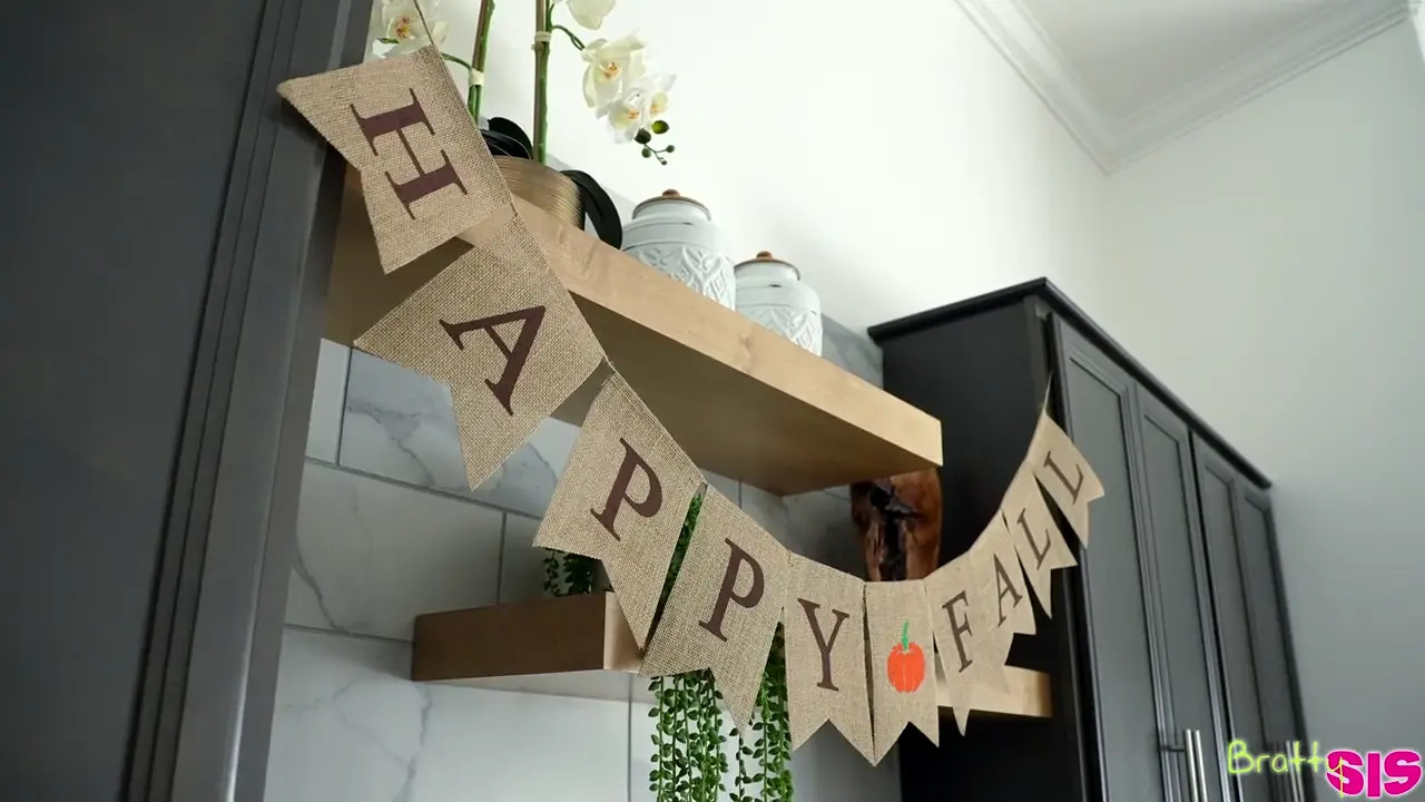 Demi Hawks - Making Stepbro Smile On Thanksgiving 21 11 2025 - Watch Latest Porn Video at ePornHome.com for Free.