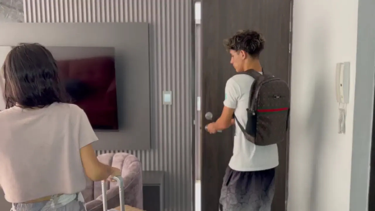 New What Can Happen If A Couple Of Hot Step-siblings Share A Hot-01 - Watch Latest Porn Video at ePornHome.com for Free.