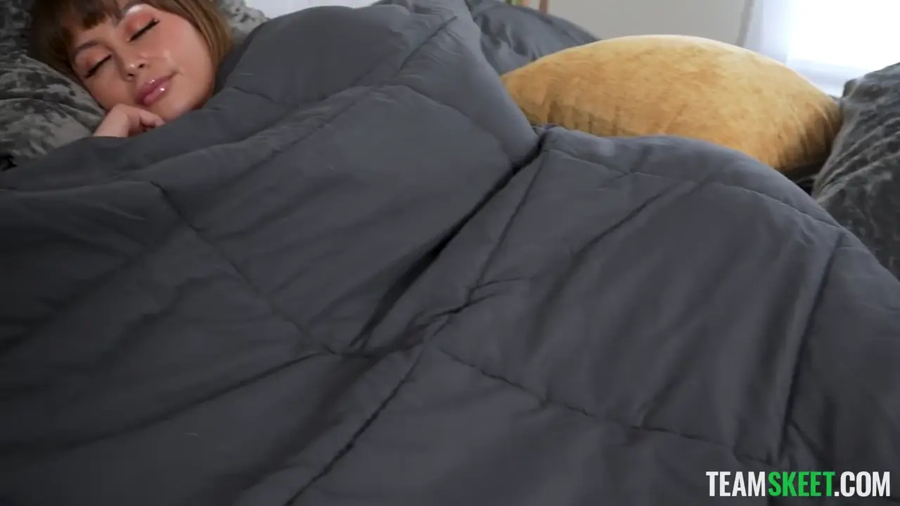 Ren Nuisance - The Good Deed Jar: Is It Really Okay To Breed Me, Daddy? 28 11 2025 - Watch Latest Porn Video at ePornHome.com for Free.